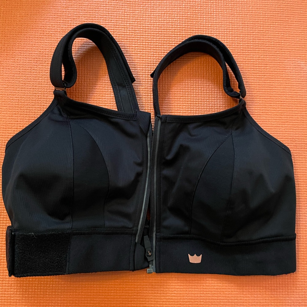 SheFit 2 Luxe Sports Bra